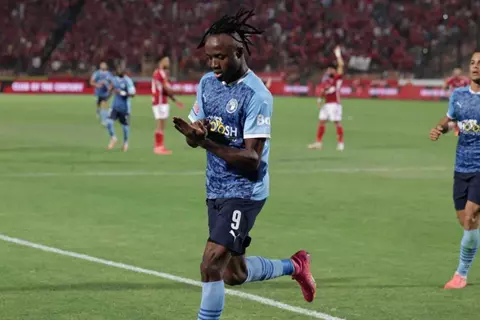 مصدر ليلا كورة: عرضان من الدوري السعودي يهددان استمرار ماييلي مع بيراميدز